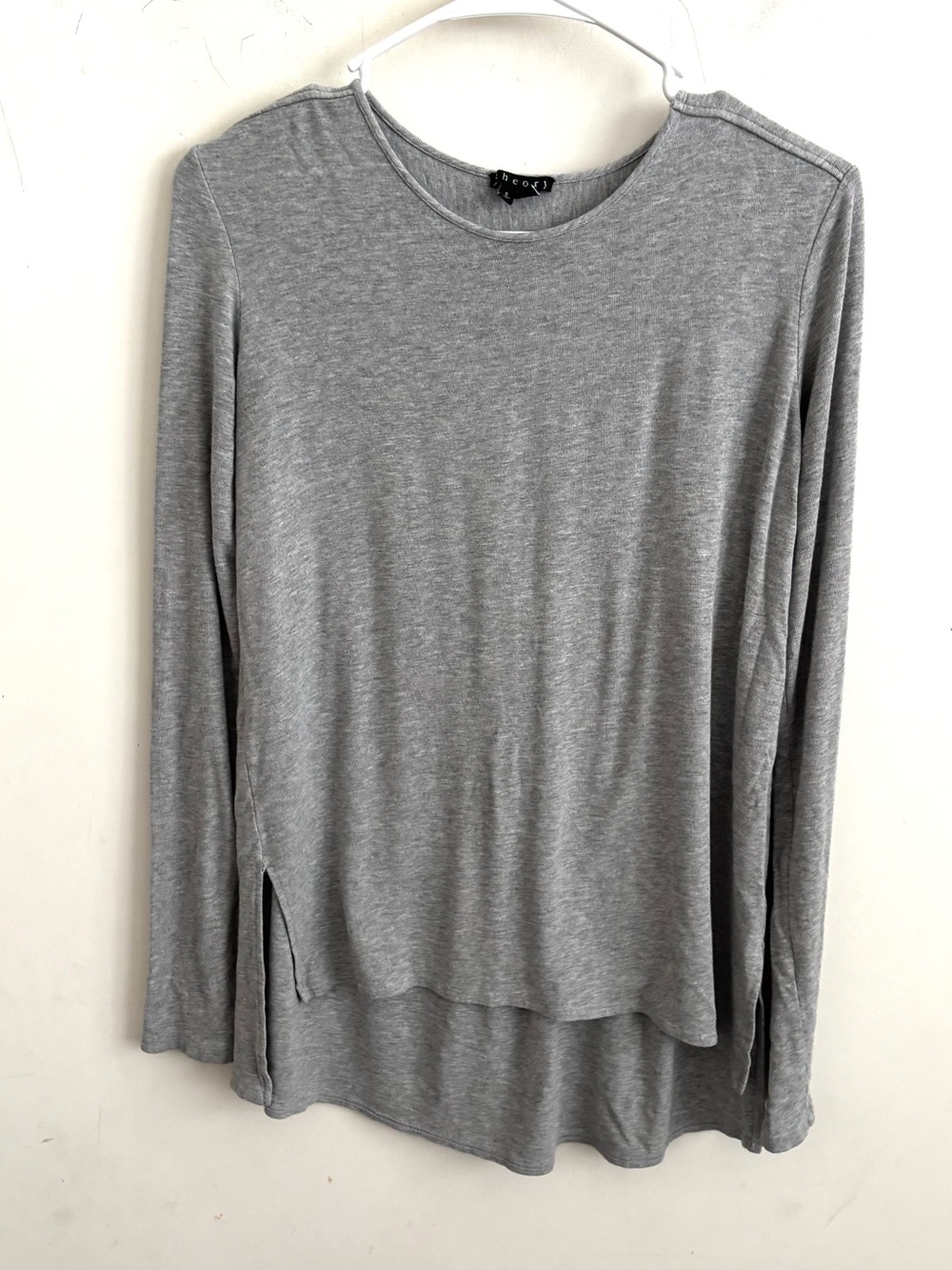 Theory Women’s T-shirt Long Sleeves Small High Low Stretch Casual Minimalist